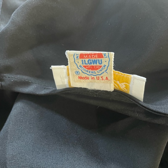 ADOLFO NEW YORK - Authentic Union Made VTG Classic Black Silk Long Sleeve Blouse - Picture 12 of 12